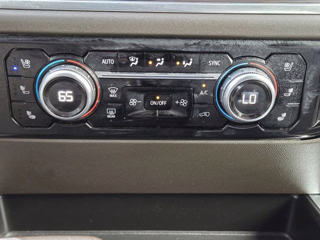 2022 White Frost Tricoat GMC Sierra 1500 SLT 4X4 Truck