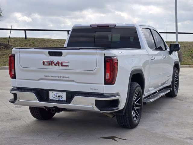 2022 White Frost Tricoat GMC Sierra 1500 SLT 4X4 Truck