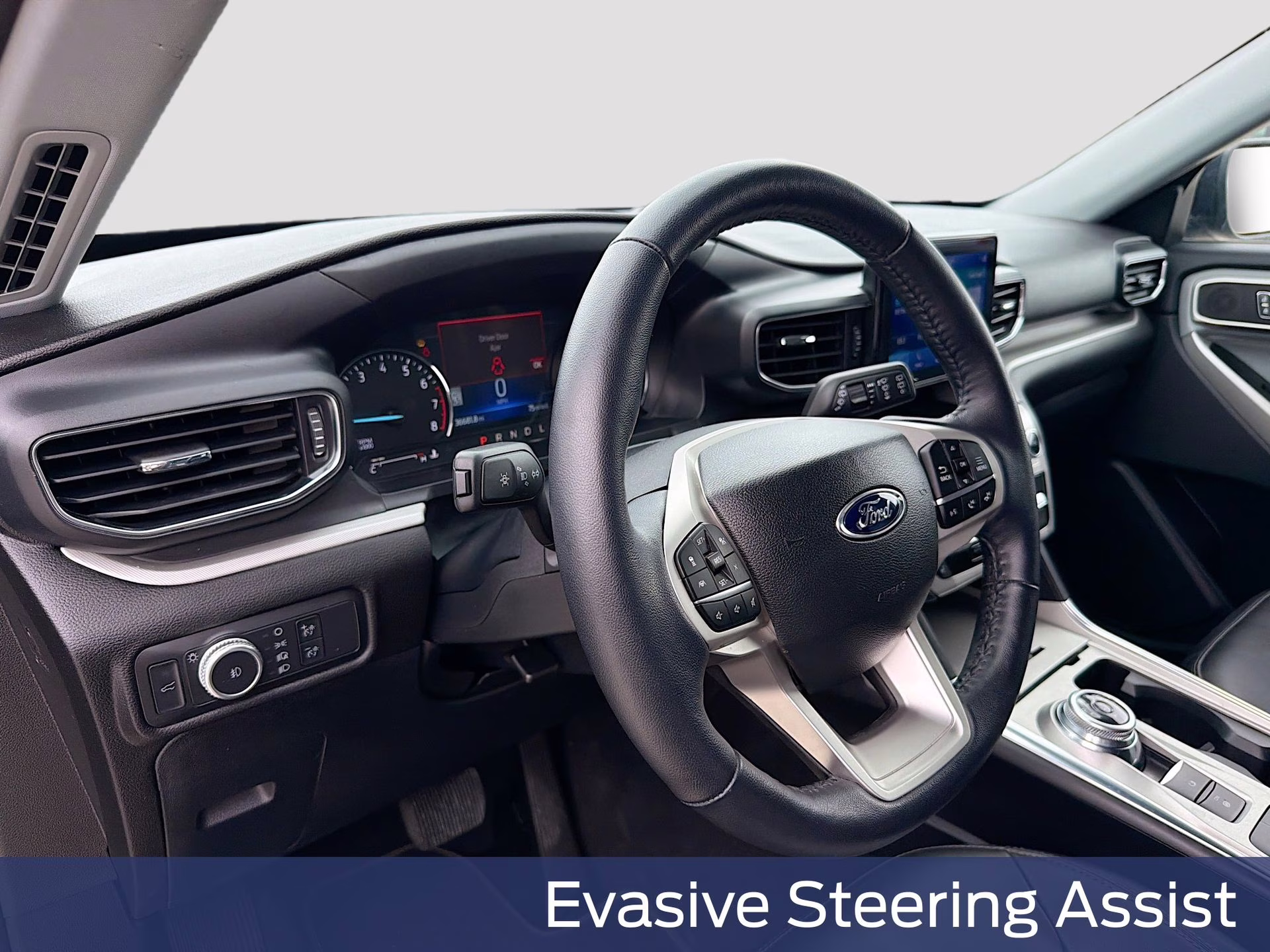 2022 Agate Black Metallic Ford Explorer XLT RWD SUV