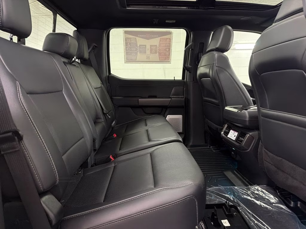 2026 AVALANCHE Ford F-150 Lariat Rocky Ridge 4X4 Truck
