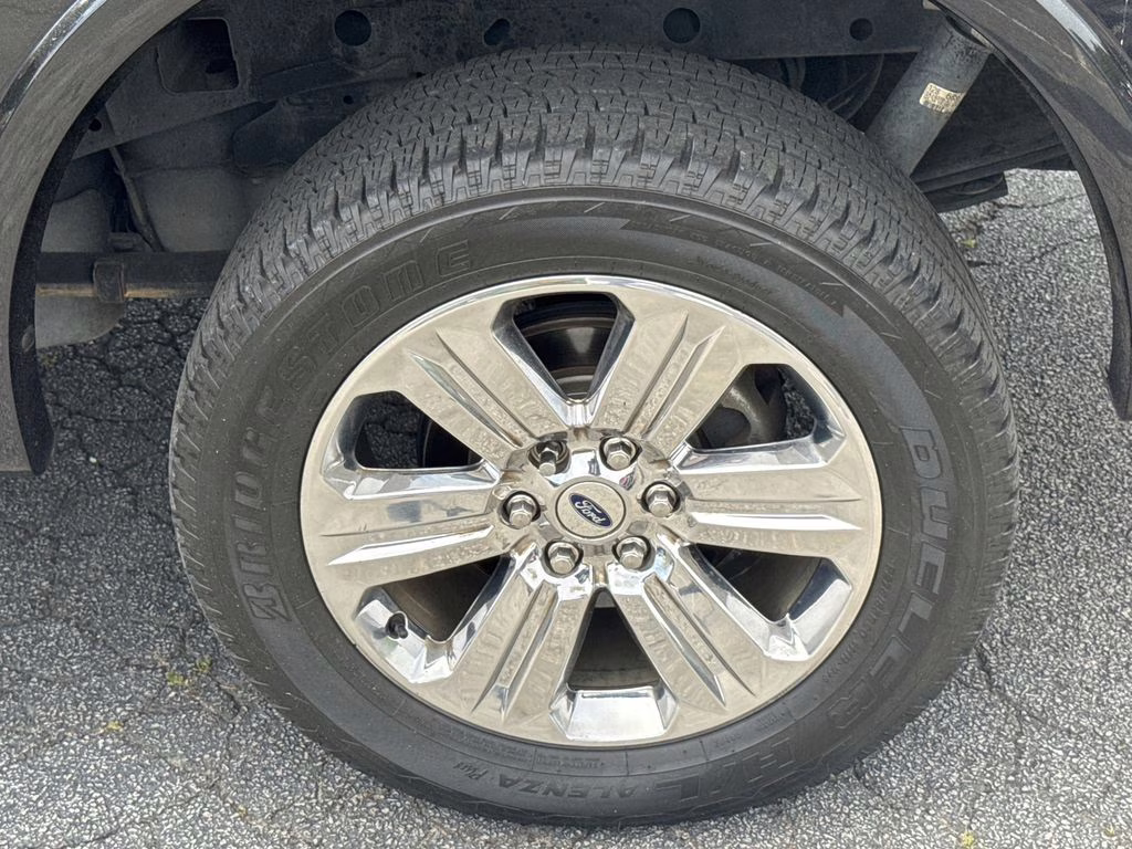 2019 Black Metallic Ford F-150 Lariat 4X4 Truck