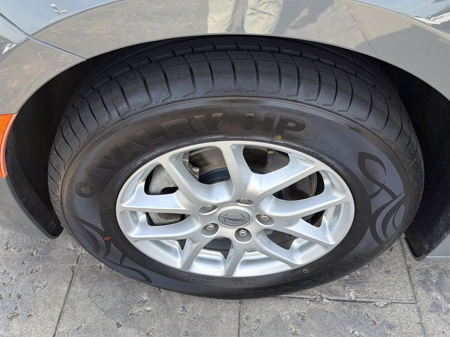 2022 Ceramic Gray Clearcoat Chrysler Pacifica Touring L FWD Van