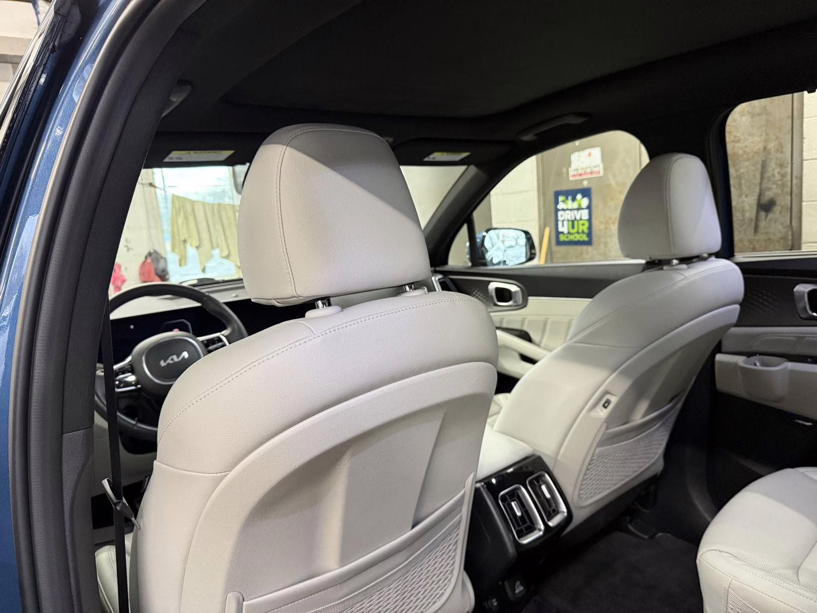 2025 Mineral Blue Kia Sorento Plug-In Hybrid SX Prestige AWD SUV