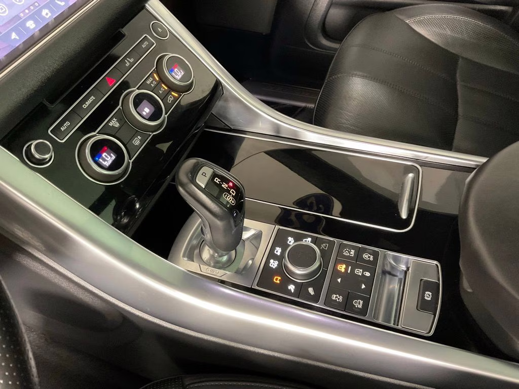 2017 Black Land Rover Range Rover Sport 5.0L V8 Supercharged 4X4 SUV