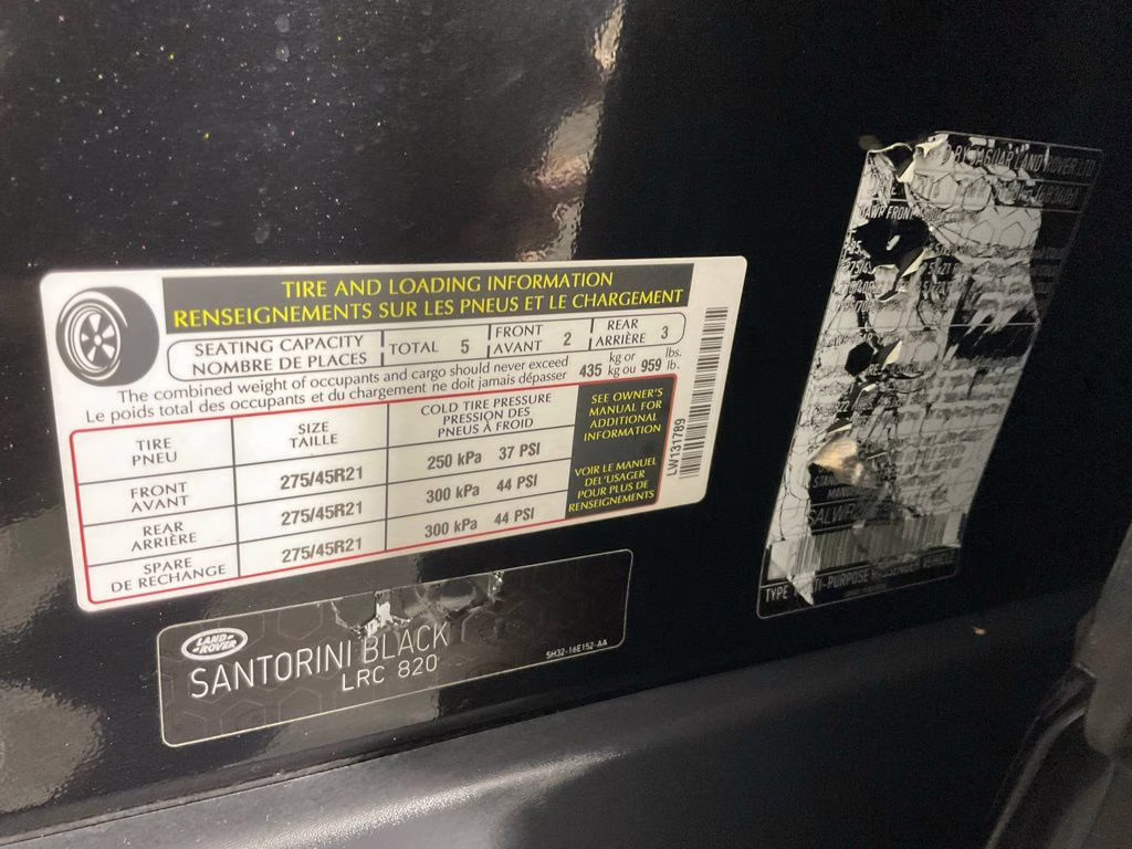 2017 Black Land Rover Range Rover Sport 5.0L V8 Supercharged 4X4 SUV