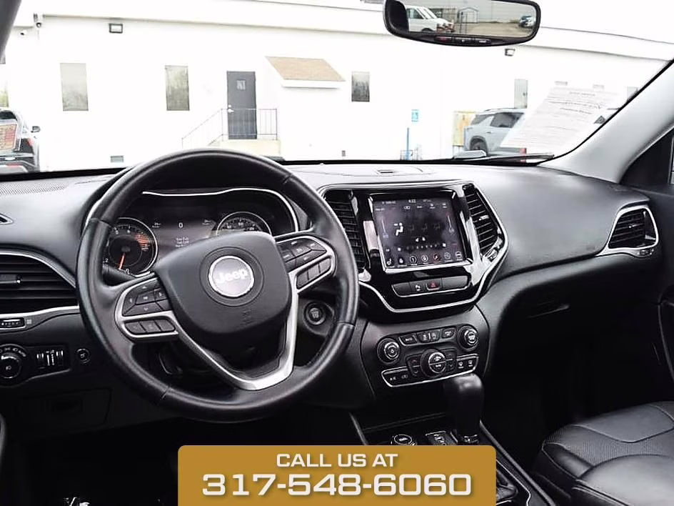 2019 Bright White Clearcoat Jeep Cherokee Limited 4X4 SUV
