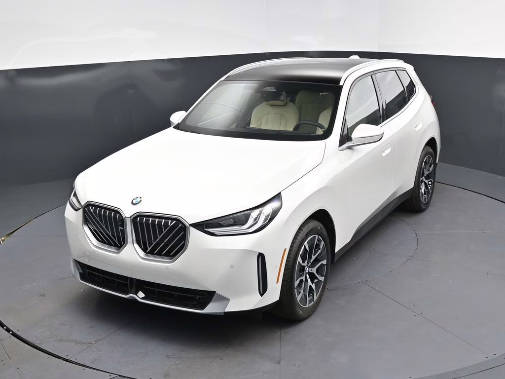 2026 Mineral White Metallic BMW X3 30 xDrive AWD SUV