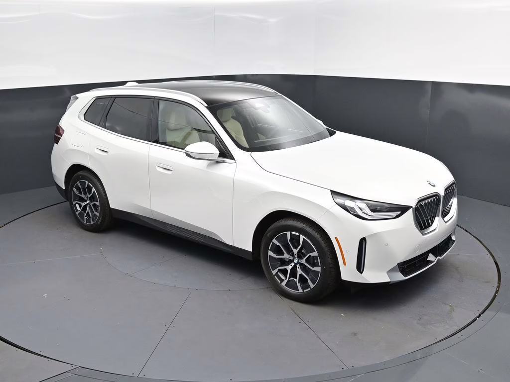 2026 Mineral White Metallic BMW X3 30 xDrive AWD SUV
