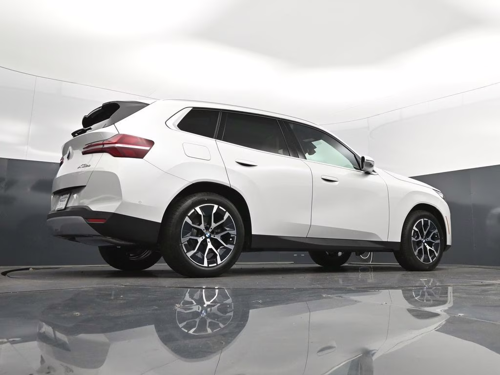 2026 Mineral White Metallic BMW X3 30 xDrive AWD SUV