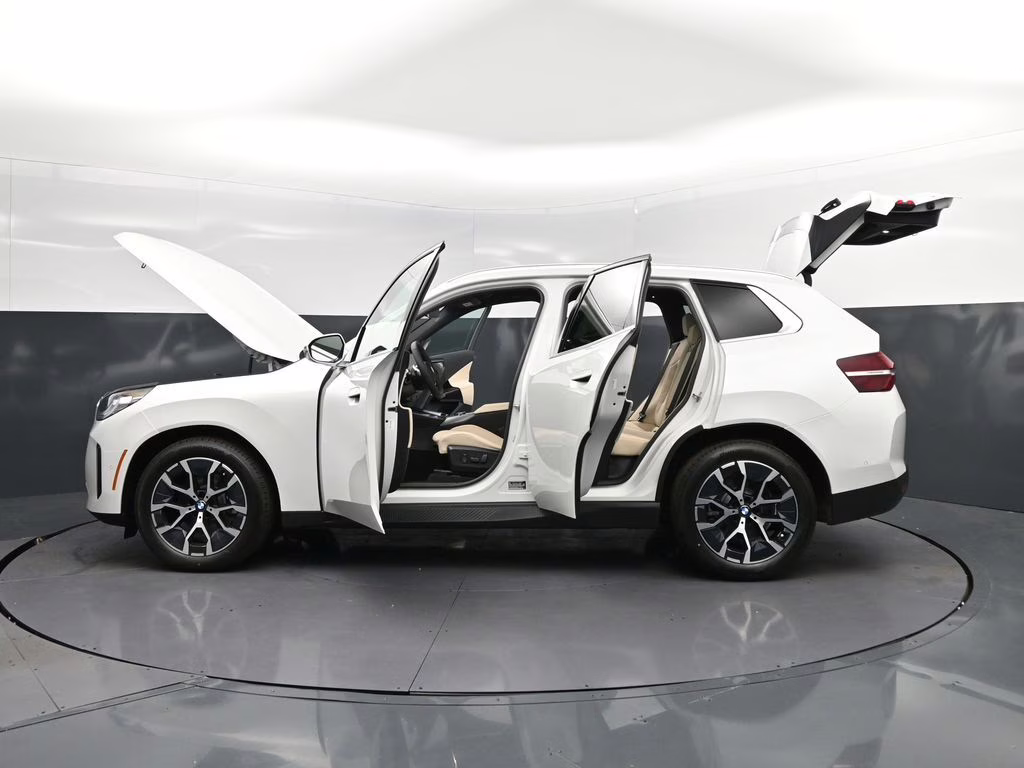 2026 Mineral White Metallic BMW X3 30 xDrive AWD SUV