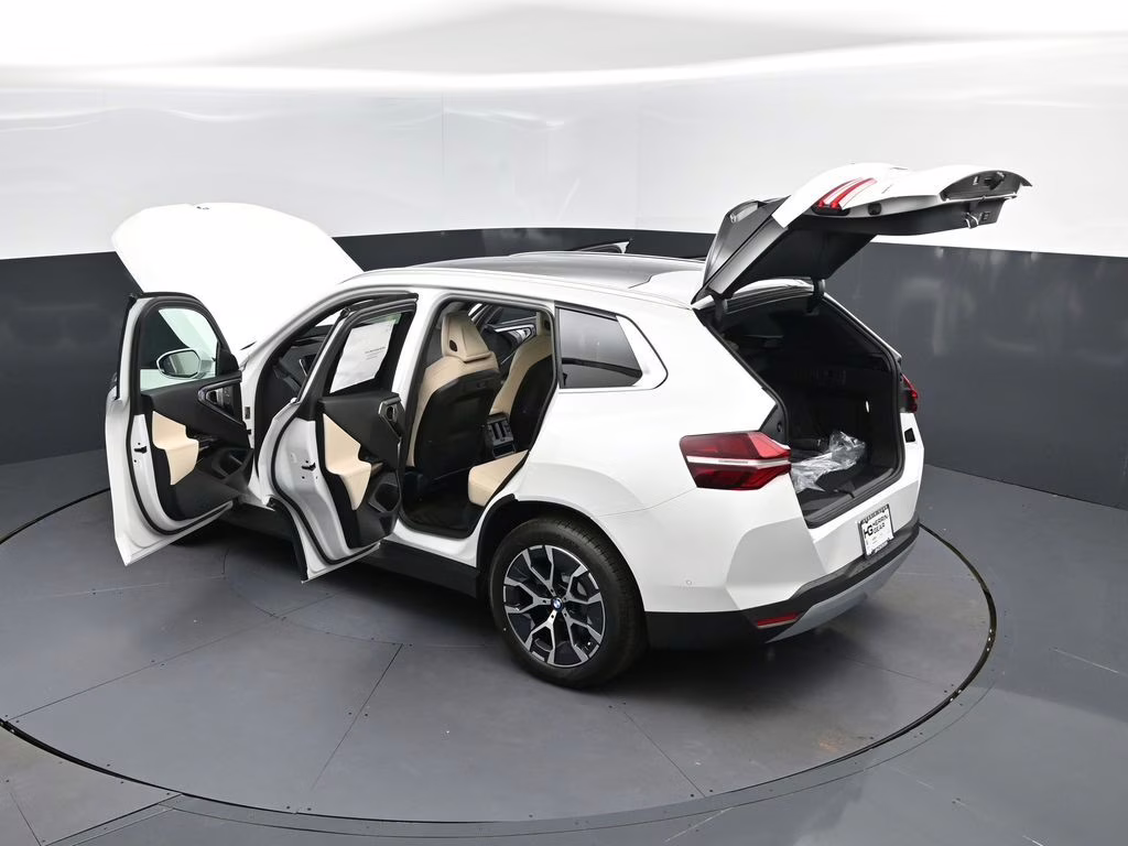 2026 Mineral White Metallic BMW X3 30 xDrive AWD SUV