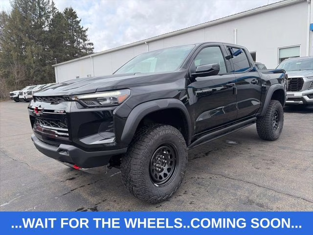 Black 2026 Chevrolet Colorado ZR2 Crew Cab 4WD Pickup Truck Four-Wheel Drive 8-Speed Automatic