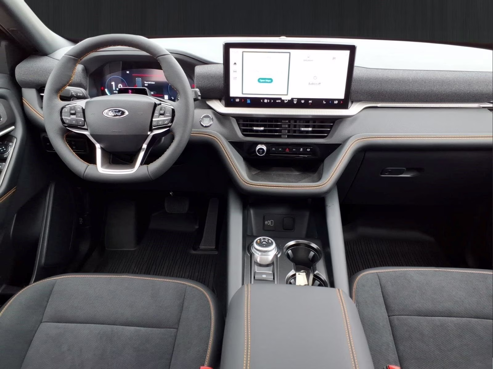 2026 White Ford Explorer Tremor 4X4 SUV