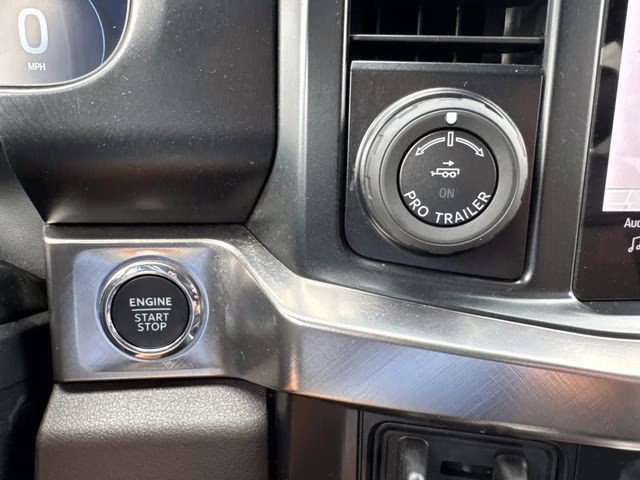 2024 Agate Black Metallic Ford Super Duty F-250 SRW King Ranch 4X4 Truck