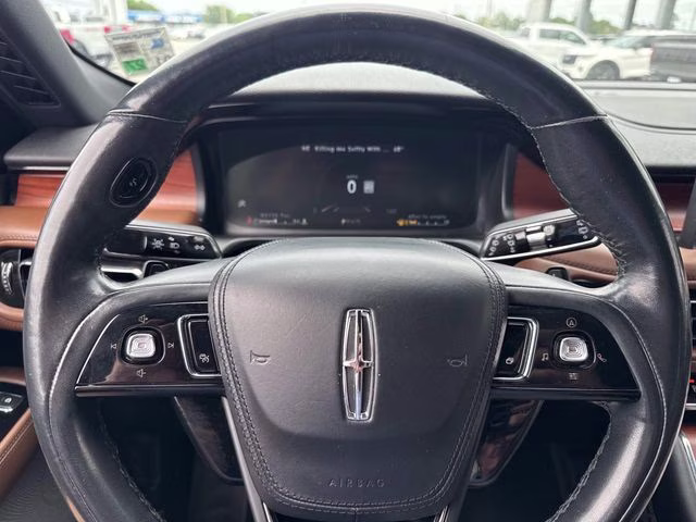 2020 Pearl Metallic Lincoln Aviator Reserve AWD SUV