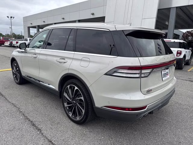 2020 Pearl Metallic Lincoln Aviator Reserve AWD SUV