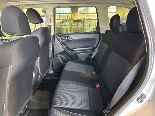 2017 Ice Silver Metallic Subaru Forester 2.5i Premium AWD SUV