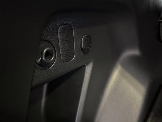 2017 Ice Silver Metallic Subaru Forester 2.5i Premium AWD SUV