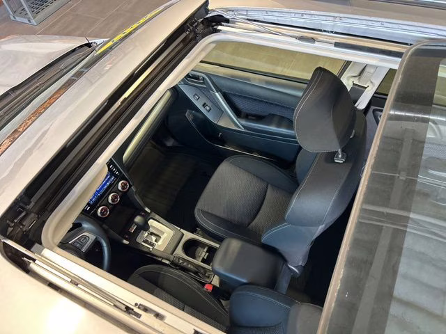 2017 Ice Silver Metallic Subaru Forester 2.5i Premium AWD SUV