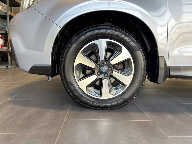 2017 Ice Silver Metallic Subaru Forester 2.5i Premium AWD SUV