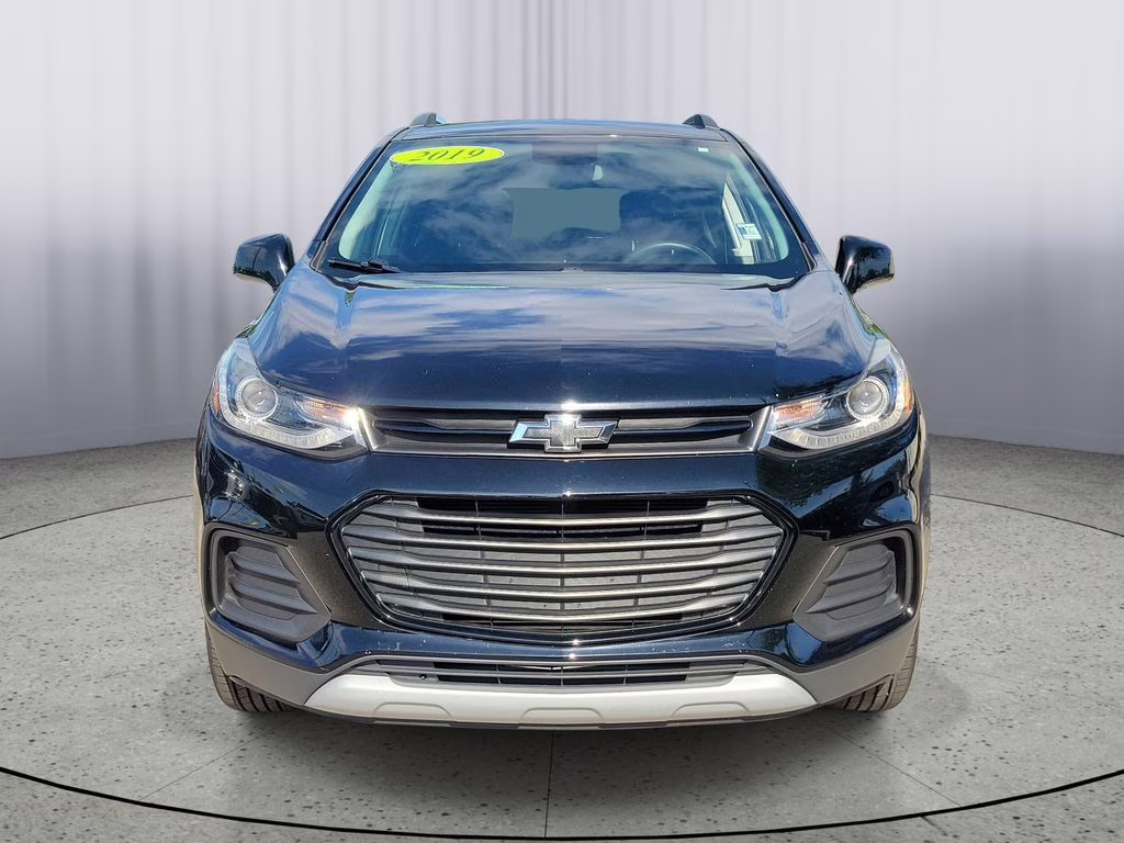2019 Mosaic Black Metallic Chevrolet Trax LT AWD SUV