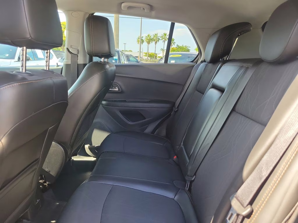 2019 Mosaic Black Metallic Chevrolet Trax LT AWD SUV