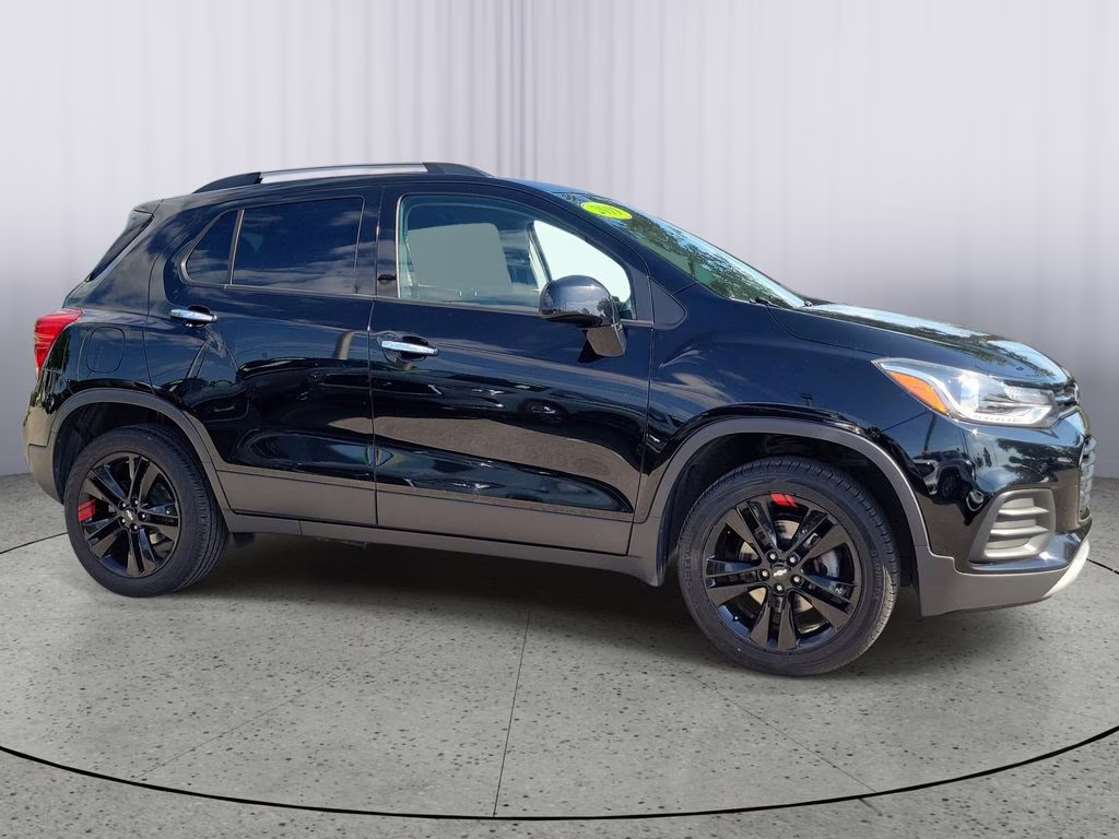 2019 Mosaic Black Metallic Chevrolet Trax LT AWD SUV