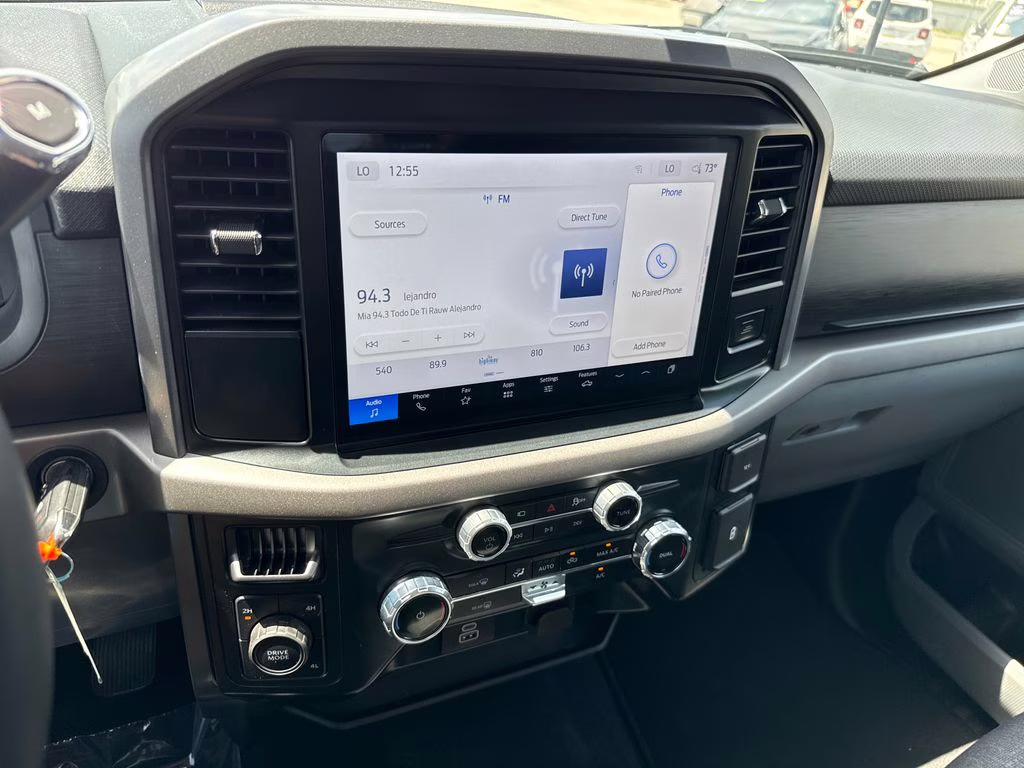 2025 Agate Black Metallic Ford F-150 XLT w/ LIFTKIT 4X4 Truck