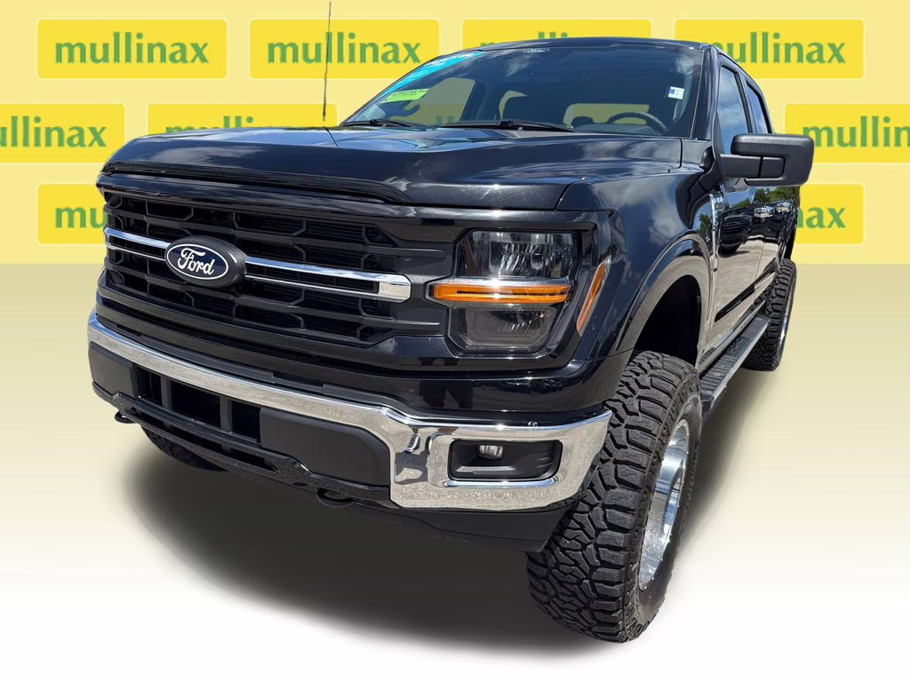 2025 Agate Black Metallic Ford F-150 XLT w/ LIFTKIT 4X4 Truck