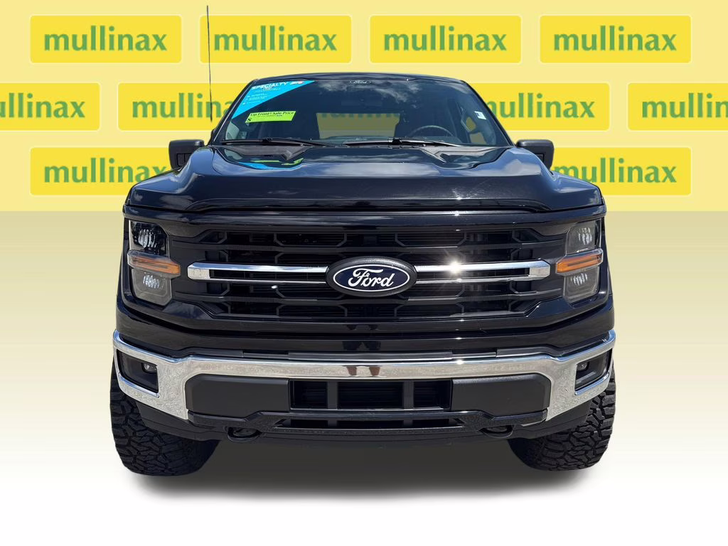 2025 Agate Black Metallic Ford F-150 XLT w/ LIFTKIT 4X4 Truck