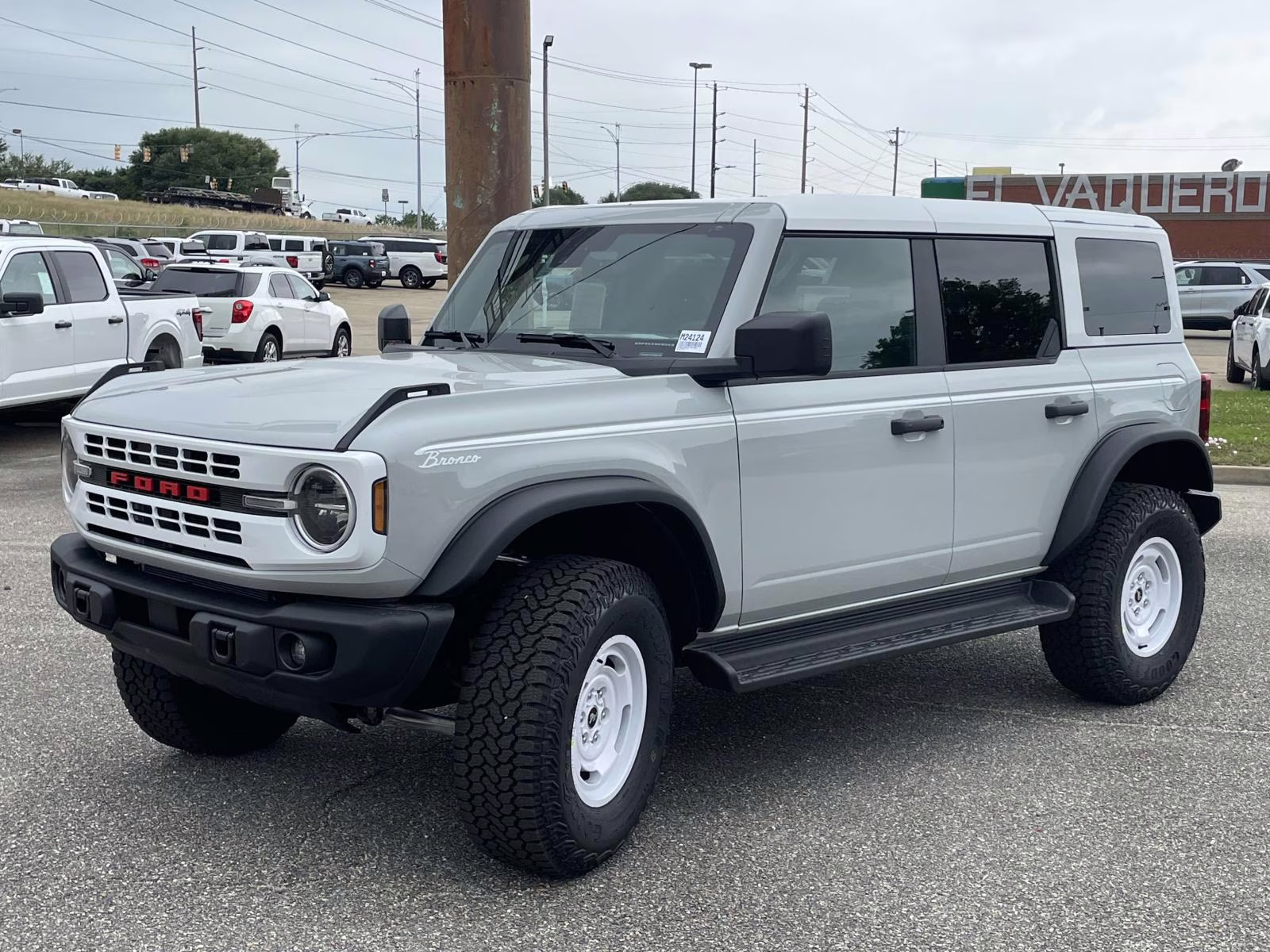 2026 Avalanche Gray Ford Bronco Heritage Edition 4X4 SUV