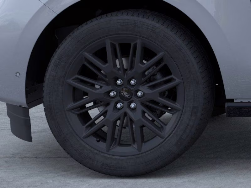 2026 Glacier Gray Metallic Tri-Coat Ford Expedition Max Platinum 4X4 SUV