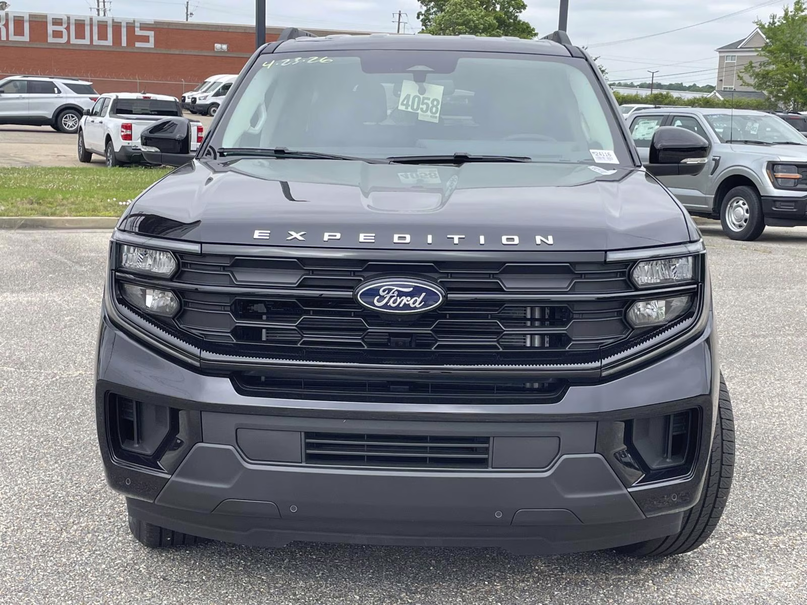 2026 Agate Black Metallic Ford Expedition Active RWD SUV
