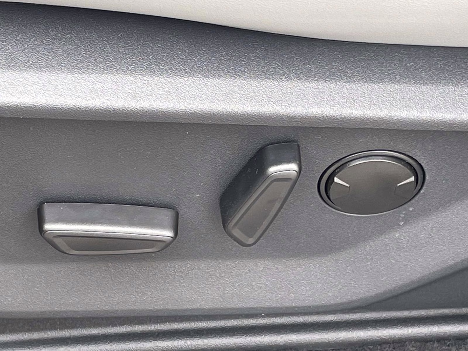 2026 Agate Black Metallic Ford Expedition Active RWD SUV