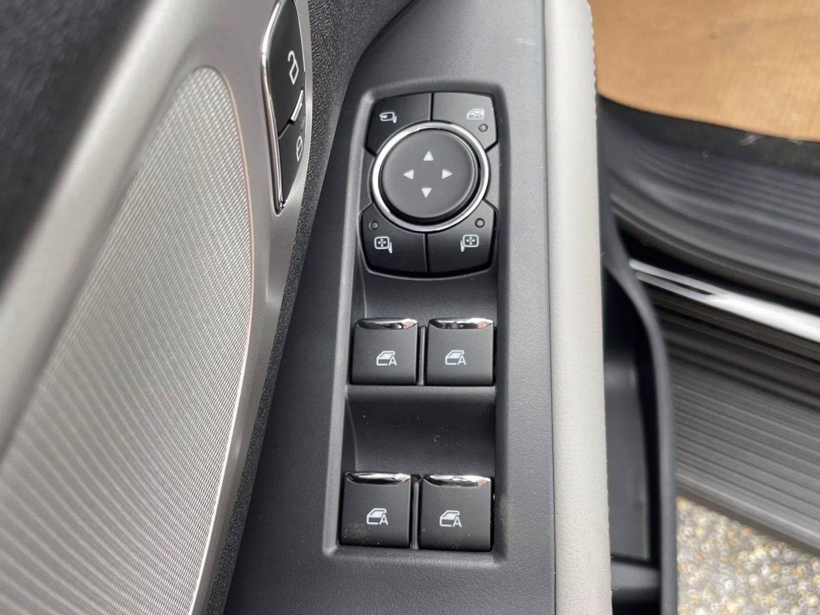 2026 Agate Black Metallic Ford Expedition Active RWD SUV