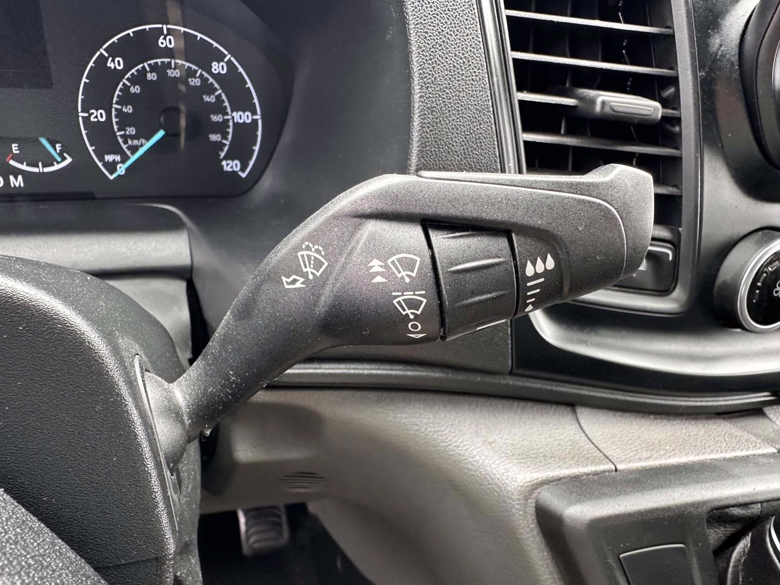 2024 Oxford White Ford Transit Cargo Van T-250 130 Low Rf 9070 GVWR RWD RWD Van