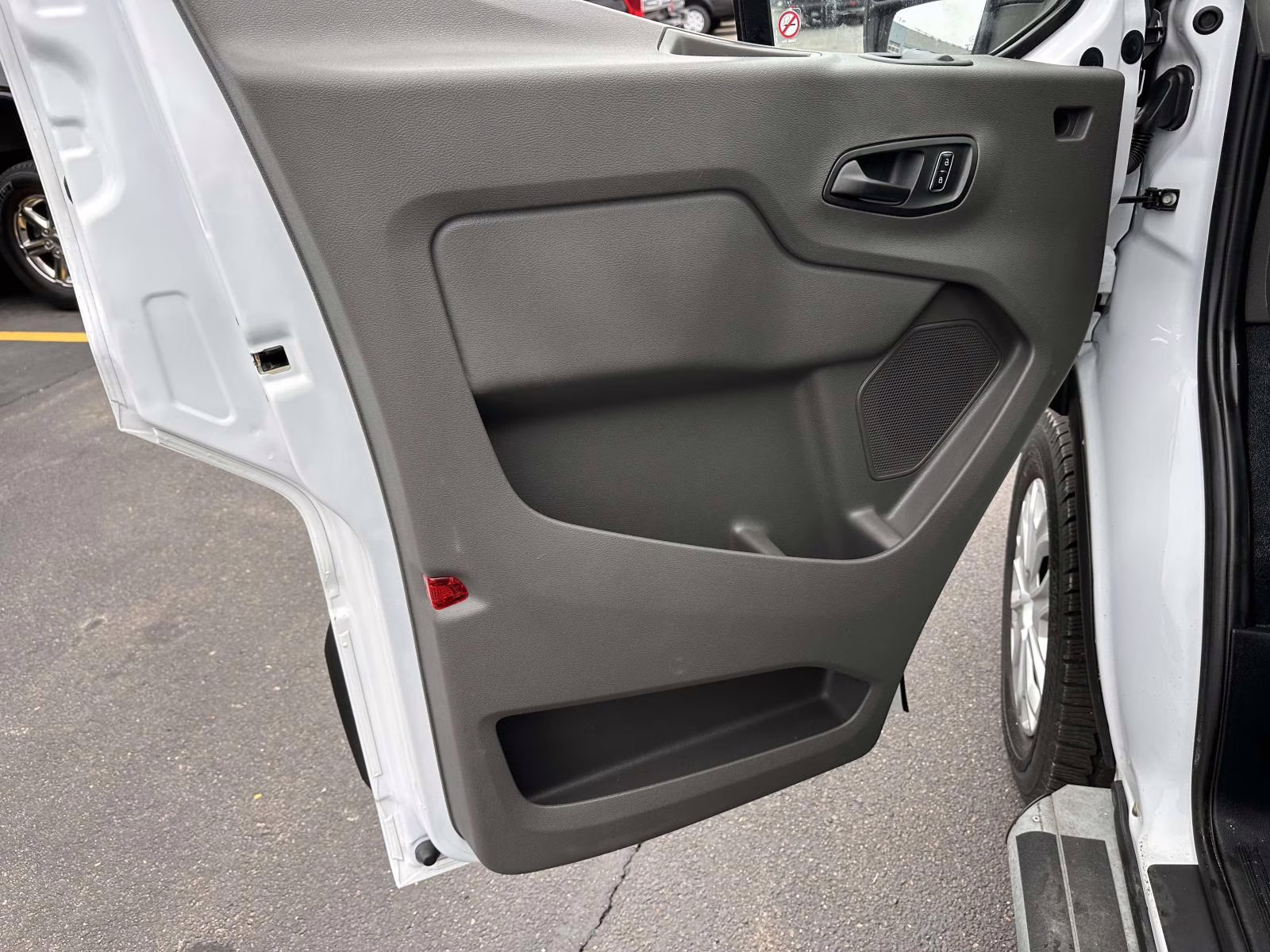 2024 Oxford White Ford Transit Cargo Van T-250 130 Low Rf 9070 GVWR RWD RWD Van