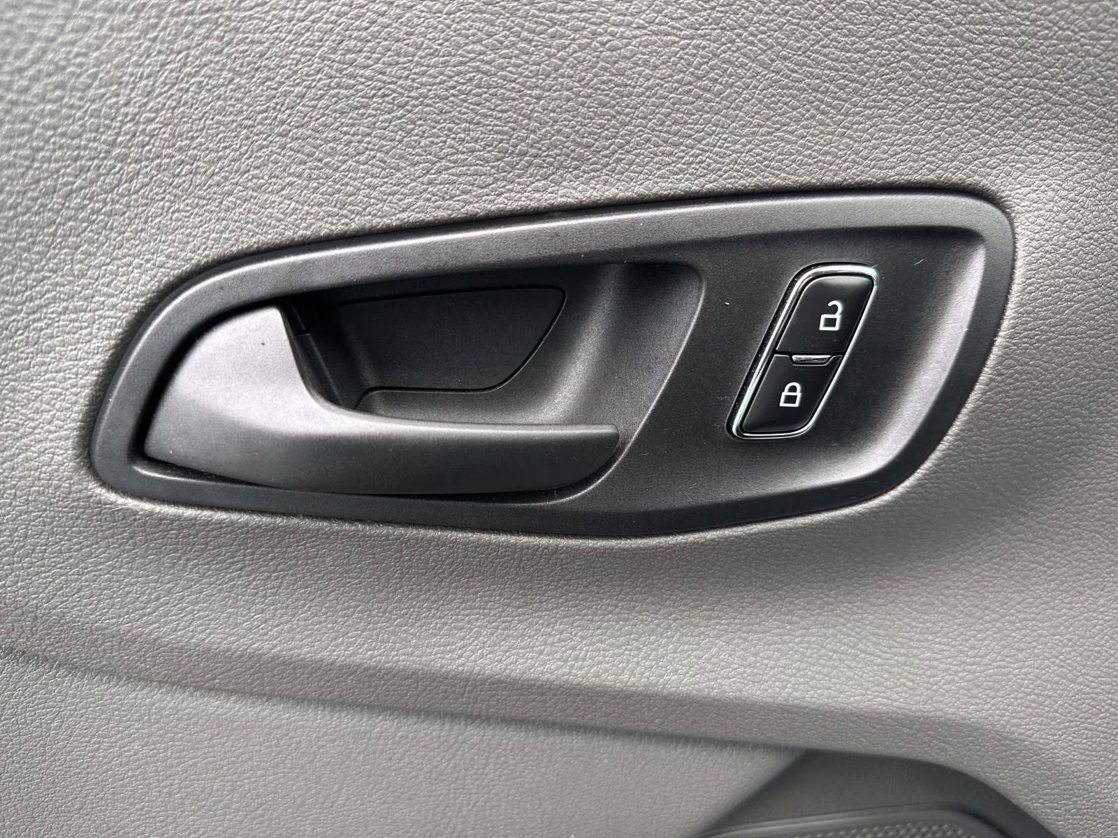 2024 Oxford White Ford Transit Cargo Van T-250 130 Low Rf 9070 GVWR RWD RWD Van