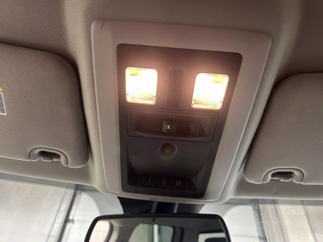 2013 Bright White Clearcoat Ram 1500 Big Horn 4X4 Truck