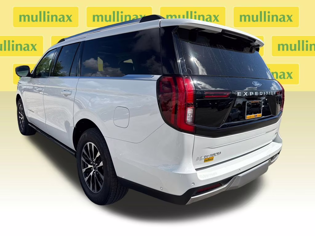 2025 Star White Metallic Tri-Coat Ford Expedition Max Platinum 4X4 SUV