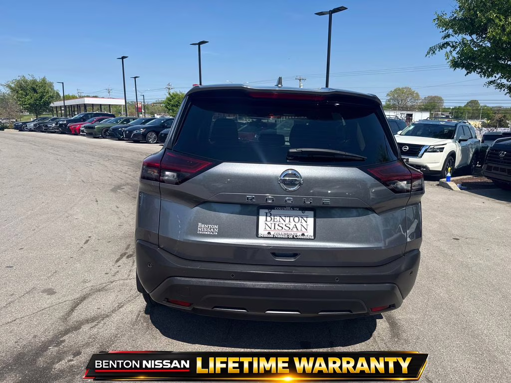 2021 Gun Metallic Nissan Rogue S FWD SUV