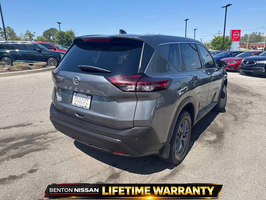 2021 Gun Metallic Nissan Rogue S FWD SUV