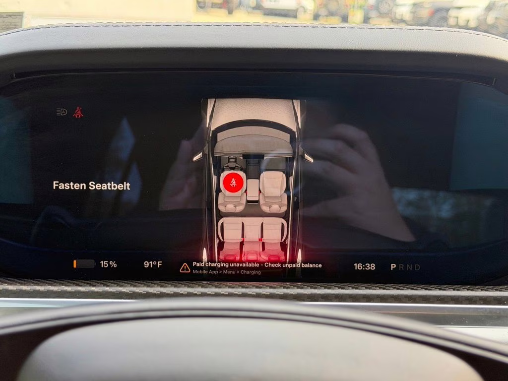 2022 Midnight Silver Metallic Tesla Model S Plaid AWD Hatchback
