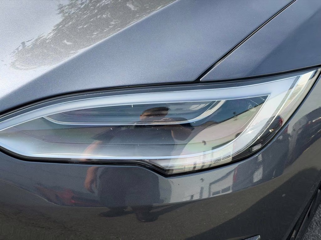 2022 Midnight Silver Metallic Tesla Model S Plaid AWD Hatchback