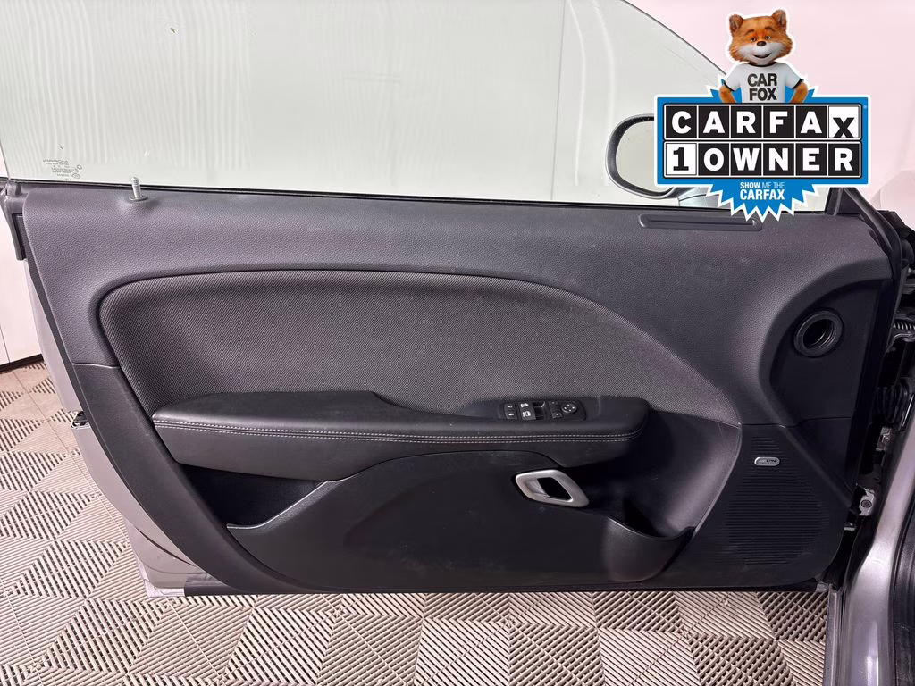 2015 Billet Silver Metallic Clearcoat Dodge Challenger R/T RWD Coupe