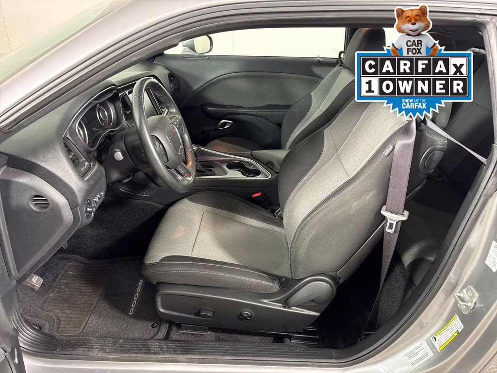 2015 Billet Silver Metallic Clearcoat Dodge Challenger R/T RWD Coupe