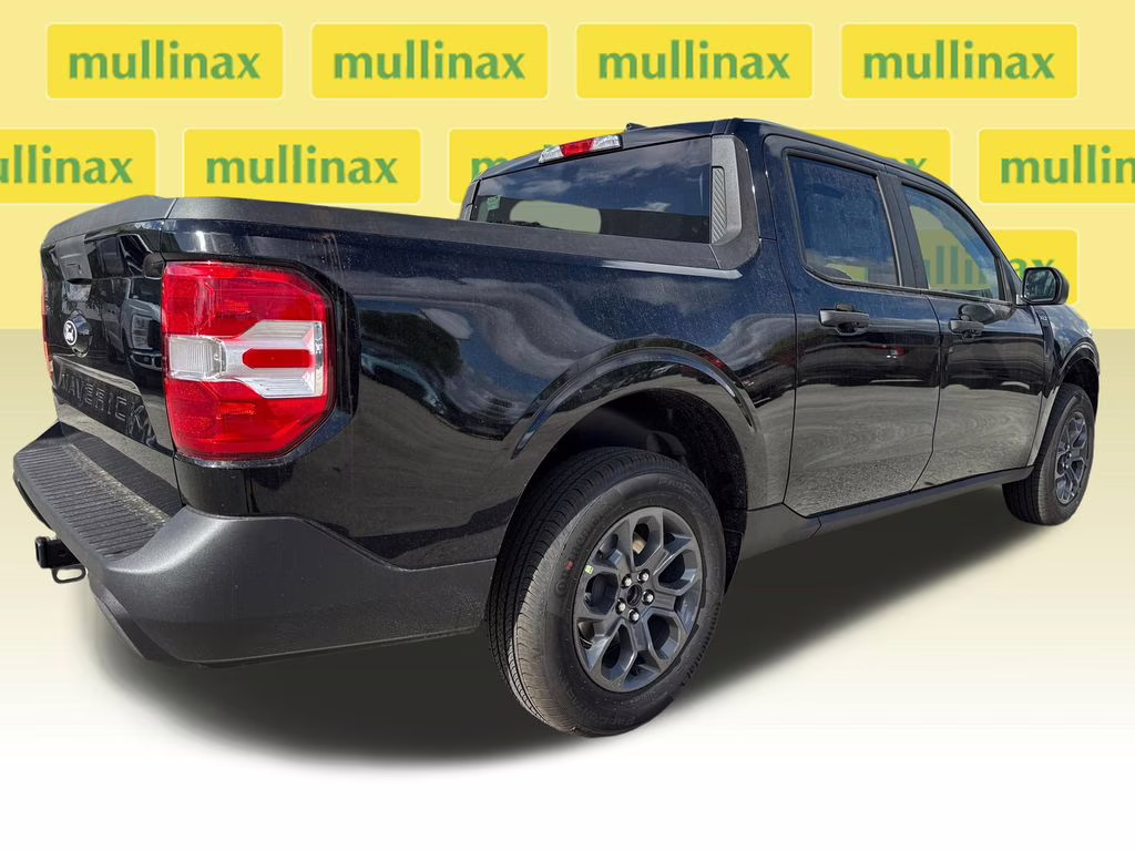 2026 Shadow Black Ford Maverick XLT FWD Truck