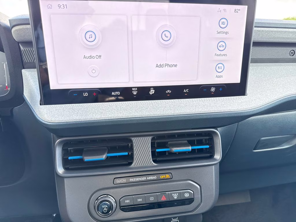 2026 Shadow Black Ford Maverick XLT FWD Truck