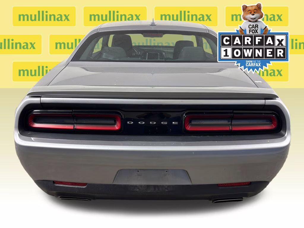 2015 Billet Silver Metallic Clearcoat Dodge Challenger R/T RWD Coupe