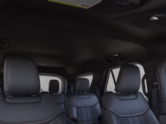 2026 Star White Metallic Tri-Coat Ford Explorer ST-Line RWD SUV